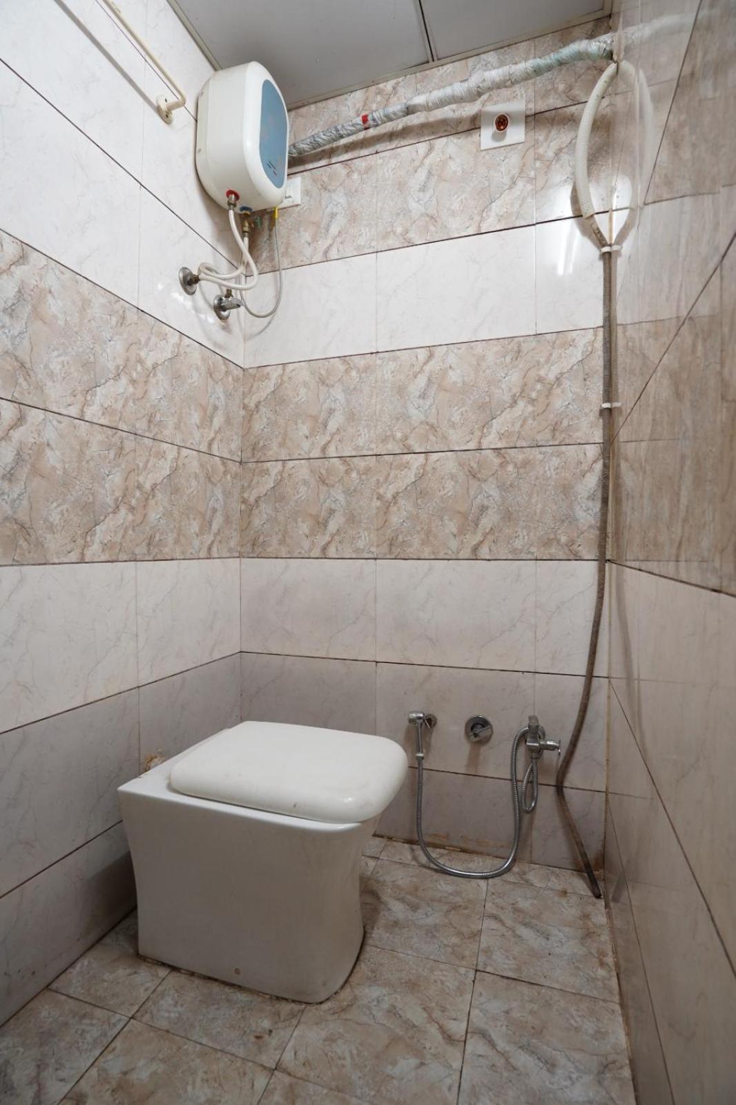 Hotel Sai Inn, Ahmedabad Airport Екстер'єр фото